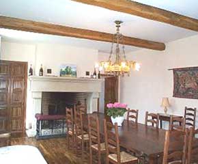 chateau dining