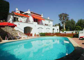 holiday villa with pool Cannes