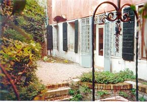 Venice apartment garden