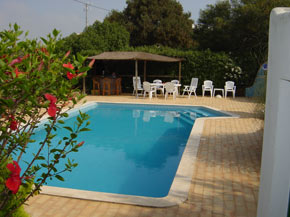 Algarve villa with private pool