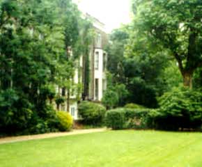 London town house 1076