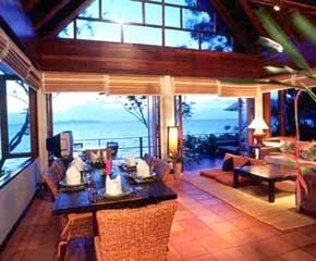 Villa dining area