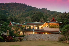 Luxury holiday villa rental in phuket Thailand