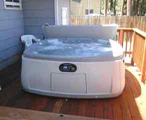 Lake Tahoe villa hot tub