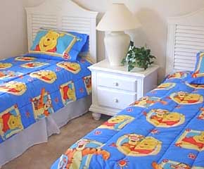 "Disney" Twin