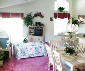 lounge dining room